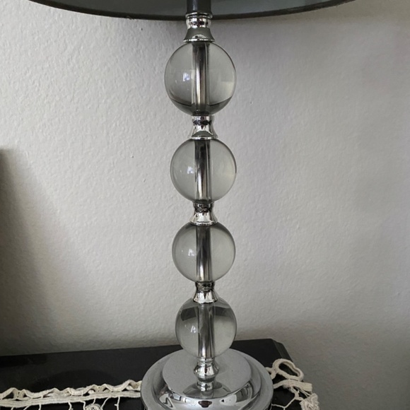 Set of two lamps with shades - Picture 2 of 2